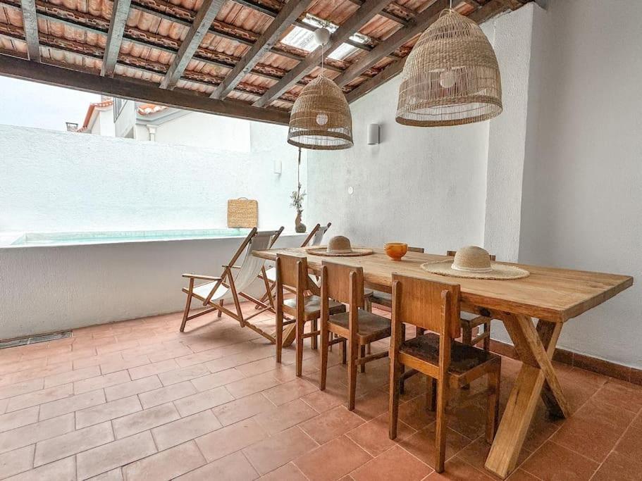 Costa Inn Beach House With Pool By Homeful Homes Costa de Caparica Buitenkant foto